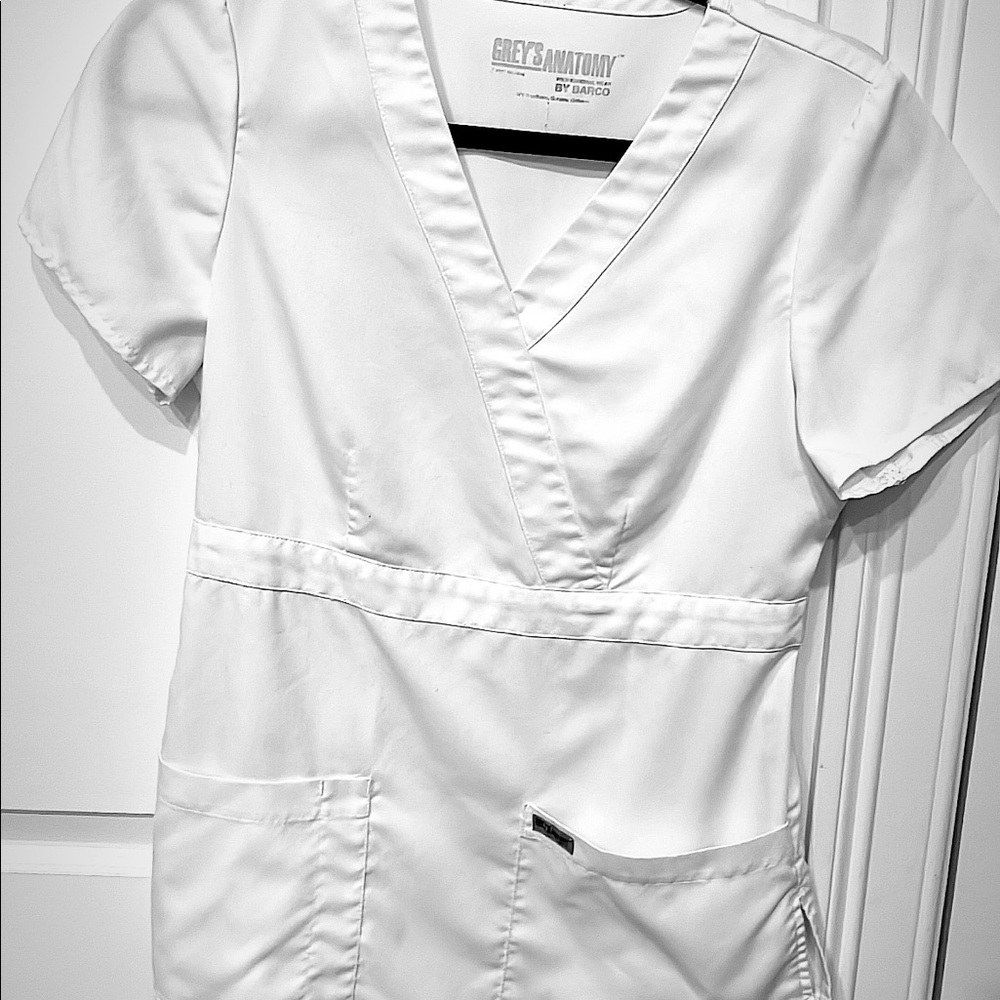 Extra small greys anatomy scrub top
